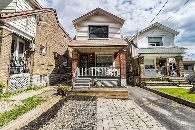 633 Lauder Ave  Toronto, M6E 3J8 | Image 2