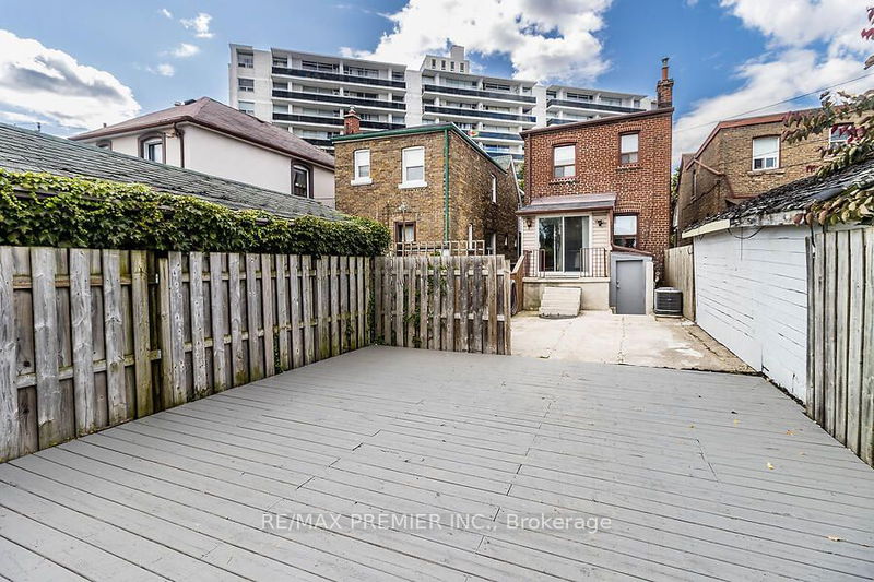 633 Lauder Ave  Toronto, M6E 3J8 | Image 28