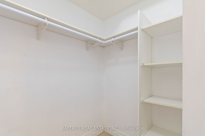  2308 - 25 Carlton St  Toronto, M5B 1L4 | Image 14