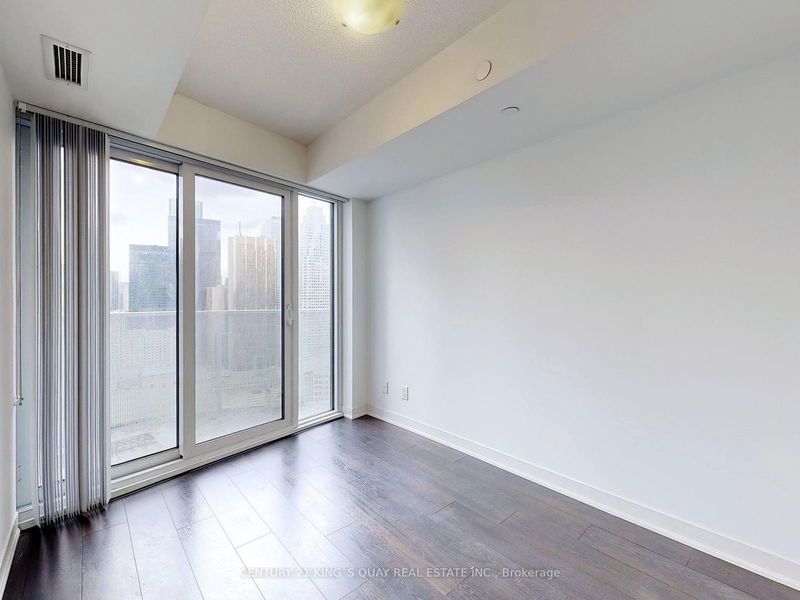  3402 - 88 Harbour St  Toronto, M5J 0C3 | Image 19