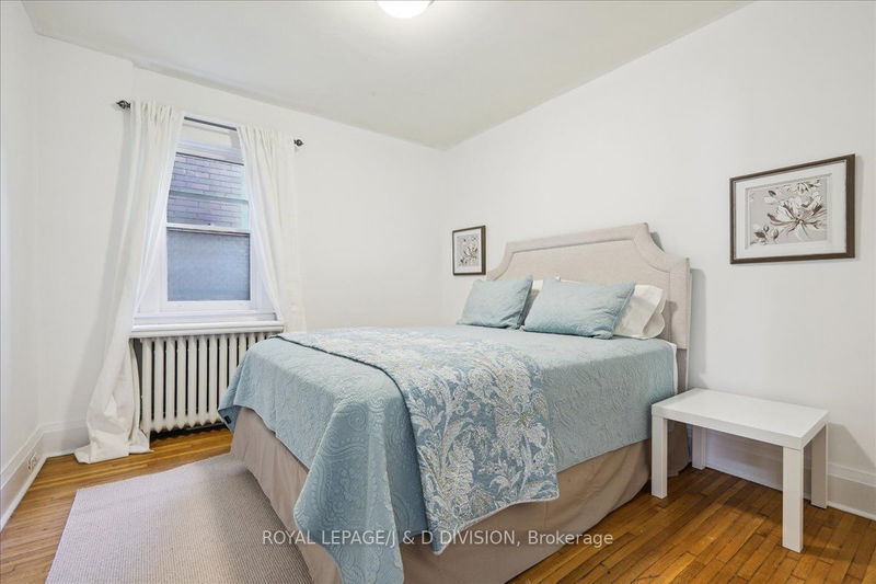 338 St Clair Ave E Toronto, M4T 1P4 | Image 23