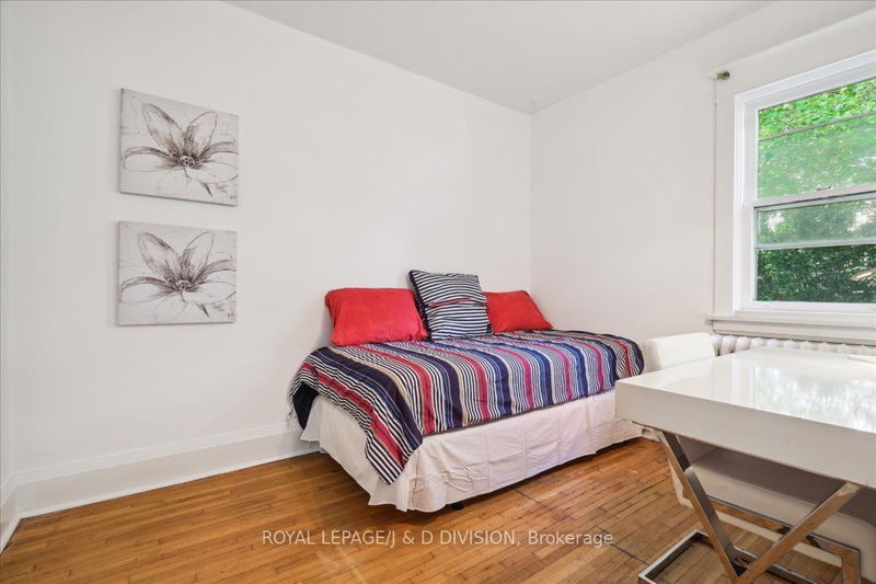 338 St Clair Ave E Toronto, M4T 1P4 | Image 24