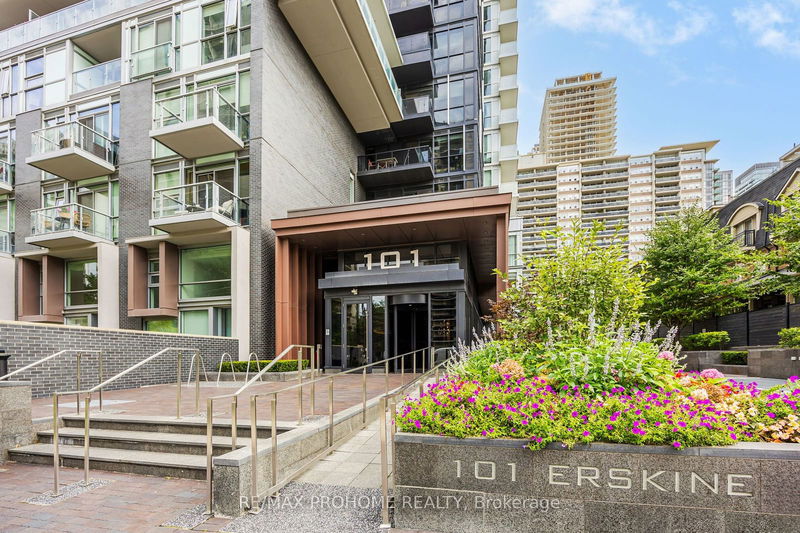  2205 - 101 Erskine Ave  Toronto, M4P 1Y5 | Image 2