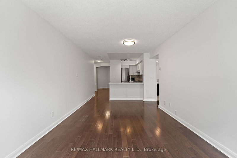  217 - 18 Beverley St  Toronto, M5T 3L2 | Image 10