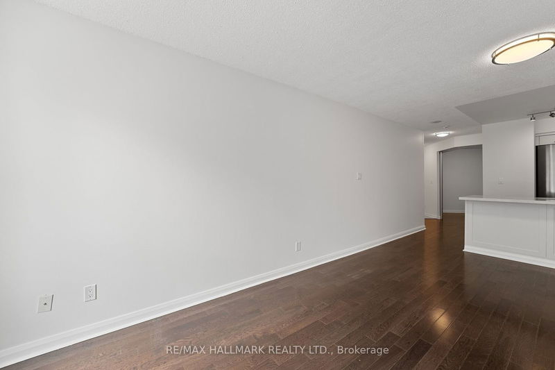  217 - 18 Beverley St  Toronto, M5T 3L2 | Image 11