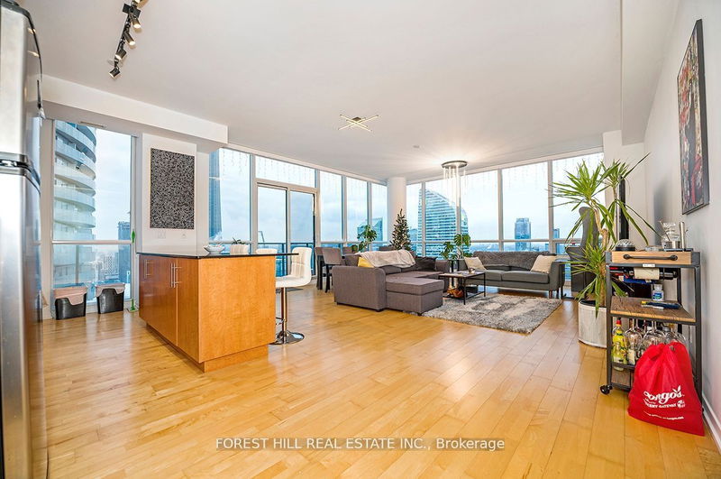  PH 5001 - 55 Bremner Blvd  Toronto, M5J 0A6 | Image 2