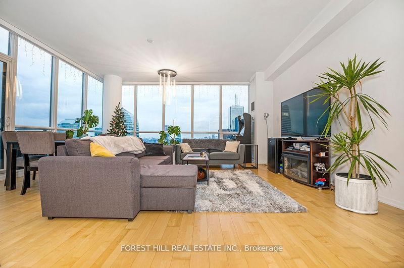  PH 5001 - 55 Bremner Blvd  Toronto, M5J 0A6 | Image 3