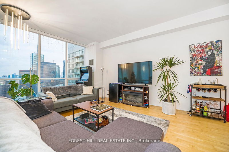  PH 5001 - 55 Bremner Blvd  Toronto, M5J 0A6 | Image 7