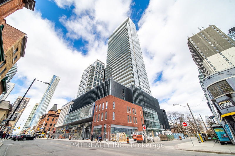 home for lease on 1213-3 Gloucester Street