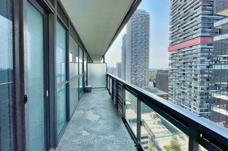  2007 - 39 Roehampton Ave  Toronto, M4P 1P9 | Image 20