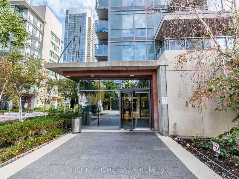  1901 - 11 Brunel Crt  Toronto, M5V 3Y3 | Image 2