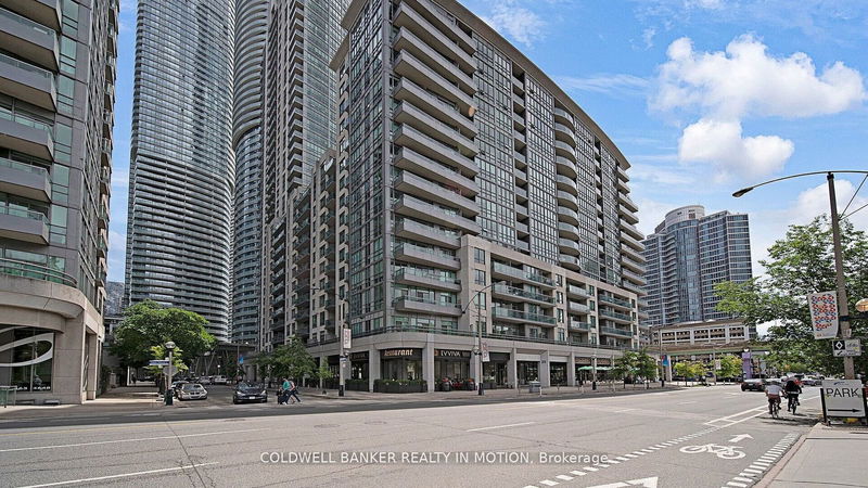  918 - 25 Lower Simcoe St  Toronto, M5J 3A1 | Image 5