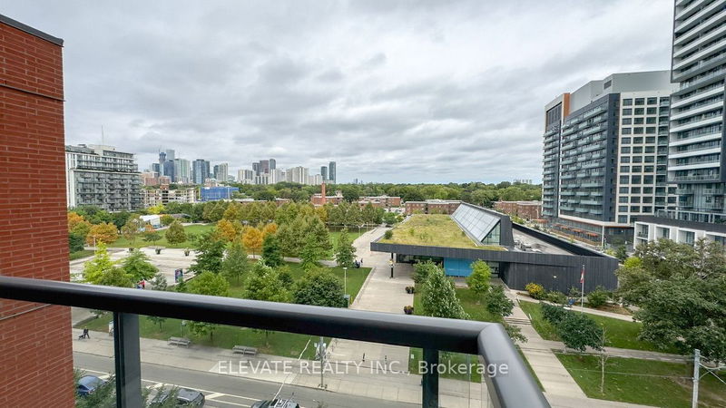  721 - 170 Sumach St  Toronto, M5A 0C3 | Image 2