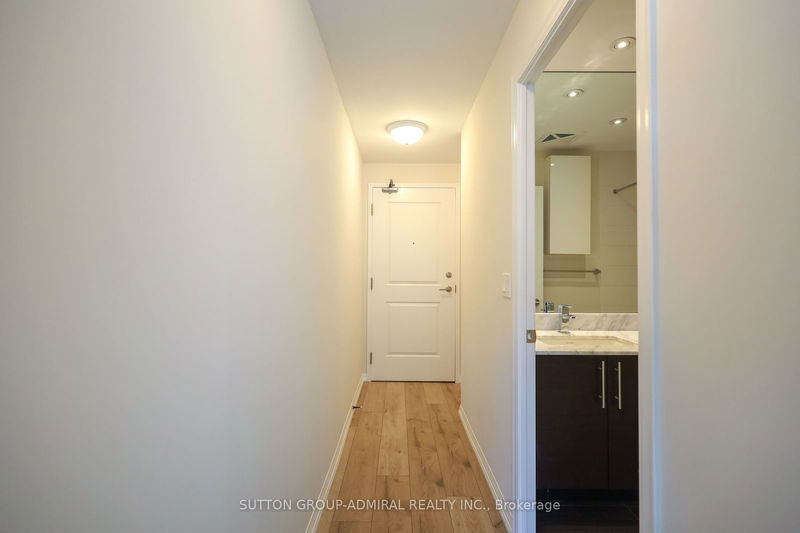  1802 - 75 E Liberty St  Toronto, M6K 3R3 | Image 2