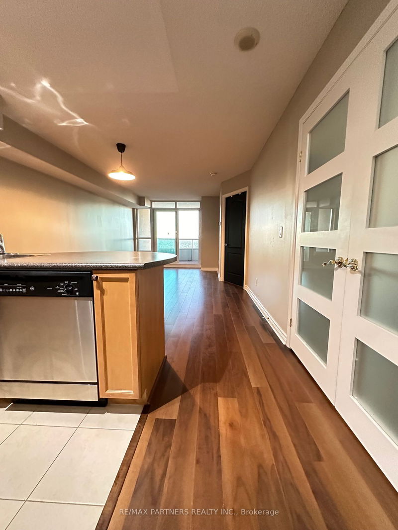 home for lease on 2315-17 Barberry Place