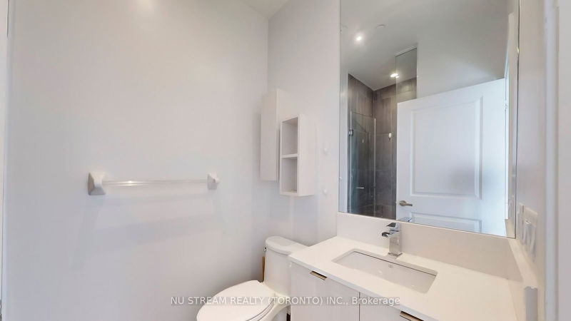  PH06 - 195 Redpath Ave  Toronto, M4P 0E4 | Image 15