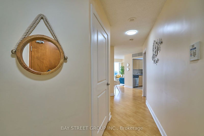  1815 - 35 Bales Ave  Toronto, M2N 7L7 | Image 5