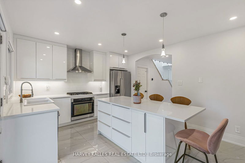 86 Castlefield Ave  Toronto, M4R 1G4 | Image 14