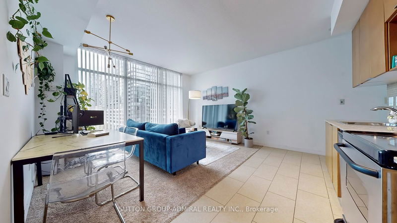  906 - 15 Brunel Crt  Toronto, M5V 3Y6 | Image 13