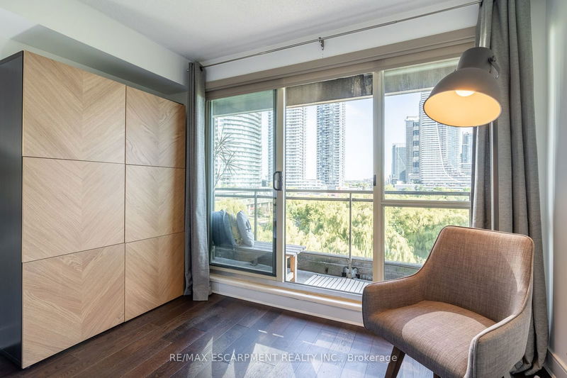  810 - 2261 Lake Shore Blvd  Toronto, M8V 3X1 | Image 16