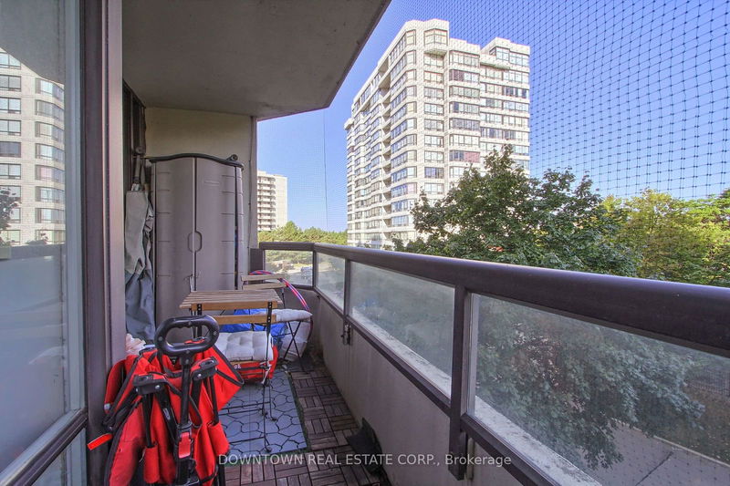  406 - 1121 Steeles Ave W Toronto, M2R 3W7 | Image 35