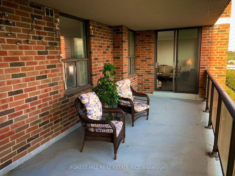  909 - 45 Sunrise Ave  Toronto, M4A 2S3 | Image 17