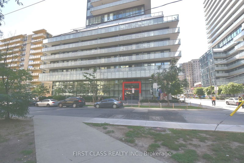  2712 - 185 Roehampton Ave  Toronto, M4P 2K5 | Image 1