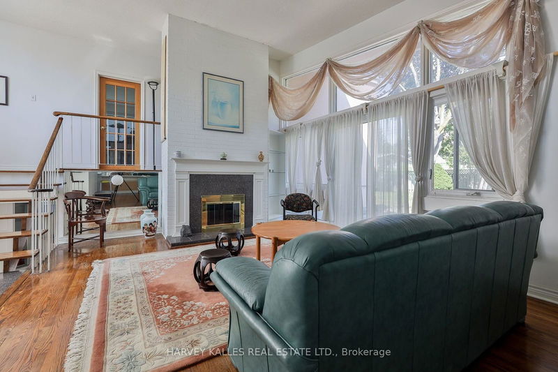 11 Banbury Rd  Toronto, M3B 2K3 | Image 10