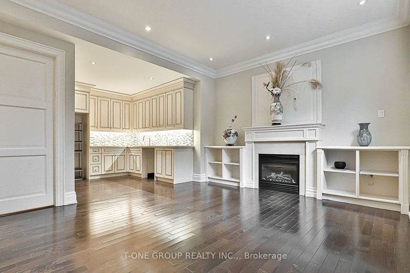 49 Pheasant Rd  Toronto, M2M 3H1 | Image 33