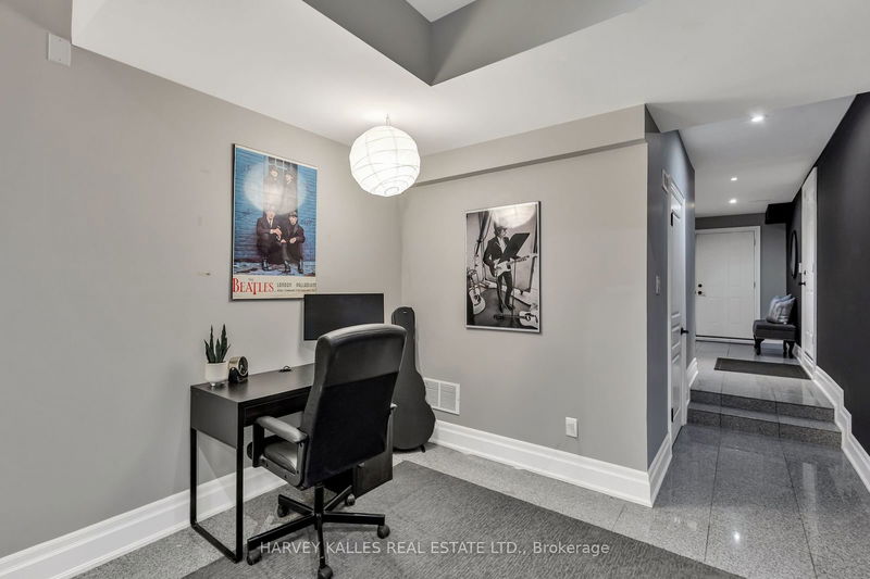 202 Cameron Ave  Toronto, M2N 1E5 | Image 32