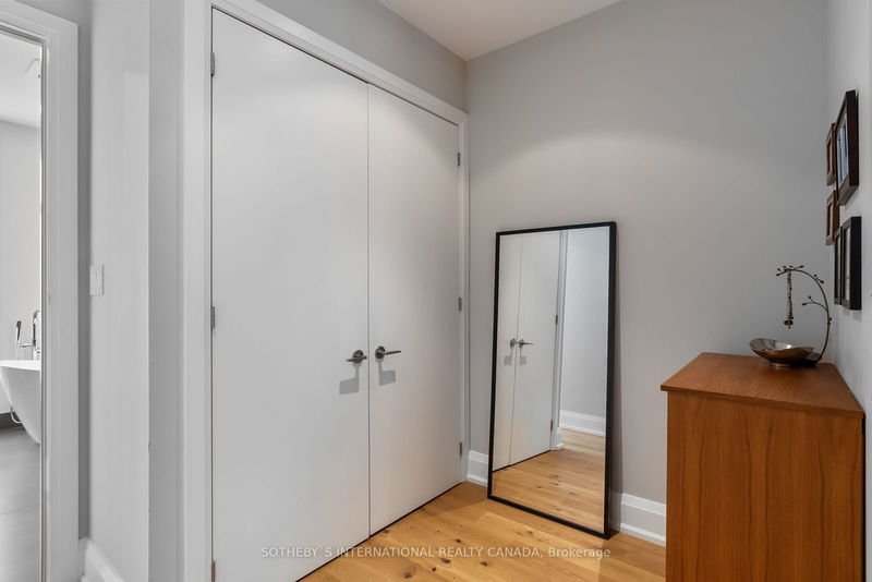  TH1 - 385 Brunswick Ave  Toronto, M5R 3R1 | Image 17