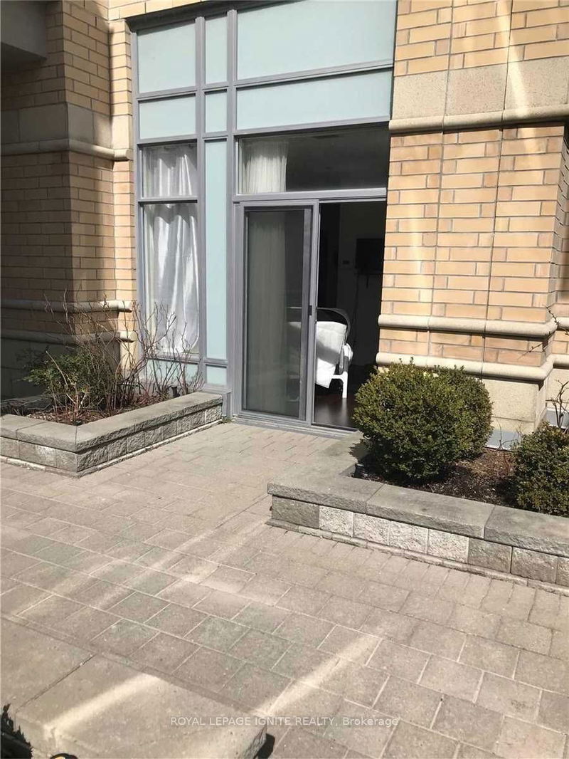 home for lease on 114-701 Sheppard Avenue