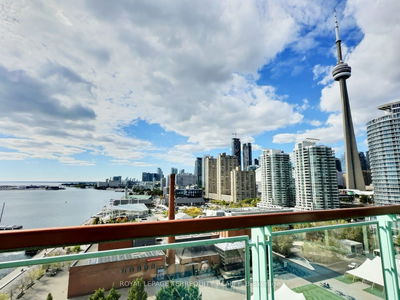  1007 - 211 Queens Quay  Toronto, M5J 2M6 | Image 1