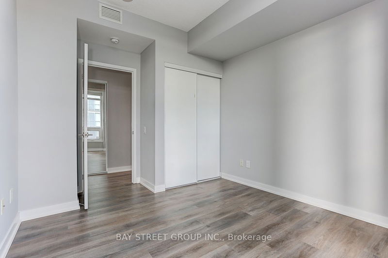  1109 - 121 Mcmahon Dr  Toronto, M2K 0C1 | Image 34