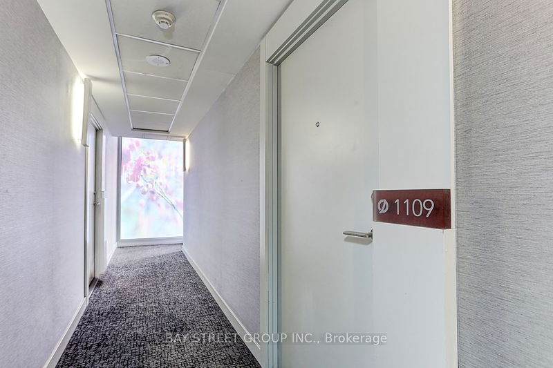  1109 - 121 Mcmahon Dr  Toronto, M2K 0C1 | Image 9