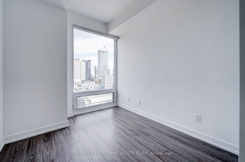  1503 - 20 Edward St  Toronto, M5G 0C5 | Image 27