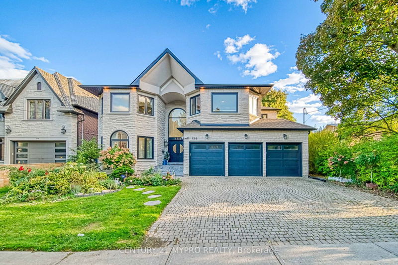 156 Burbank Dr  Toronto, M2K 1P1 | Image 1