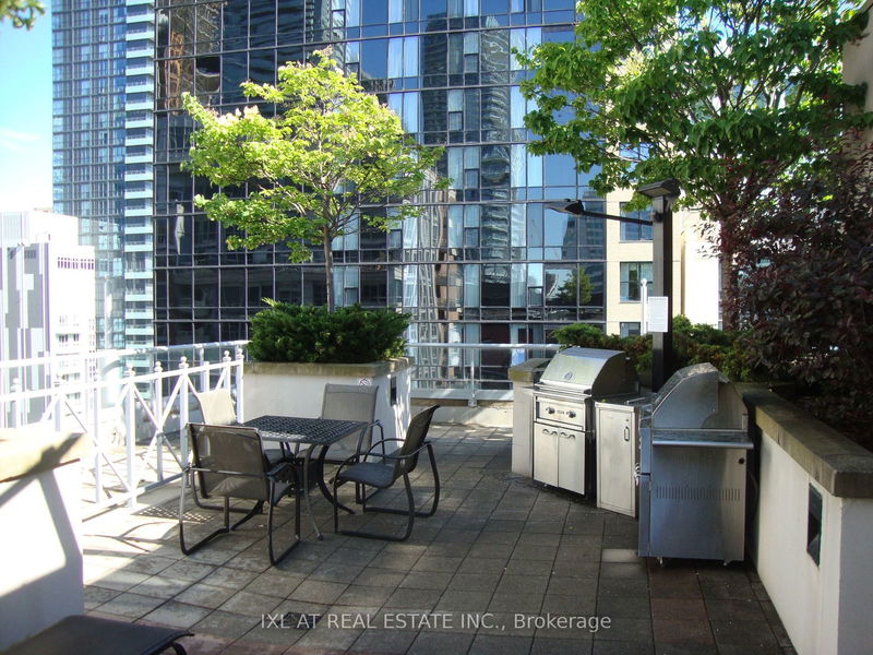  1122 - 270 Wellington St W Toronto, M5V 3P5 | Image 31