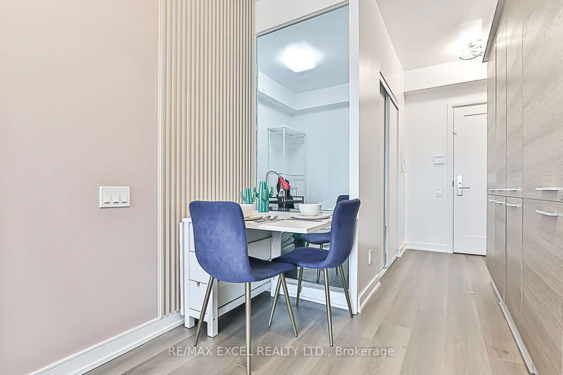  3912 - 3 Gloucester St  Toronto, M4Y 1L8 | Image 12