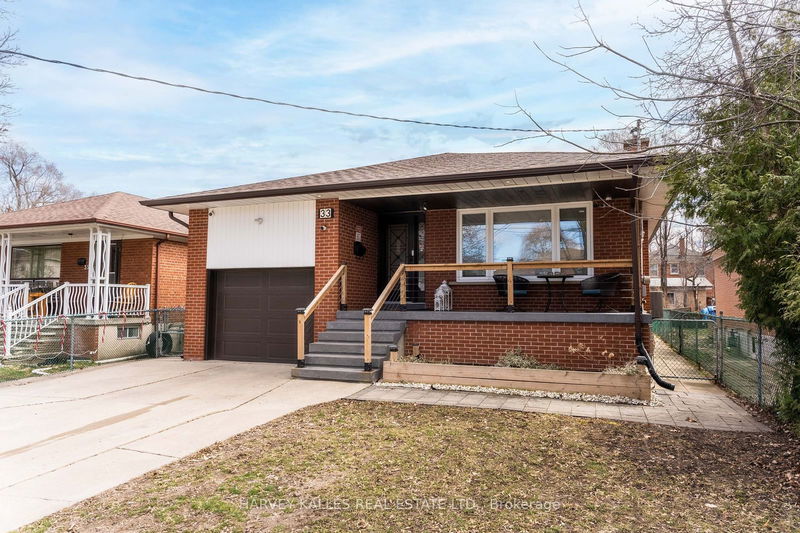 33 Madawaska Ave  Toronto, M2M 2R1 | Image 2