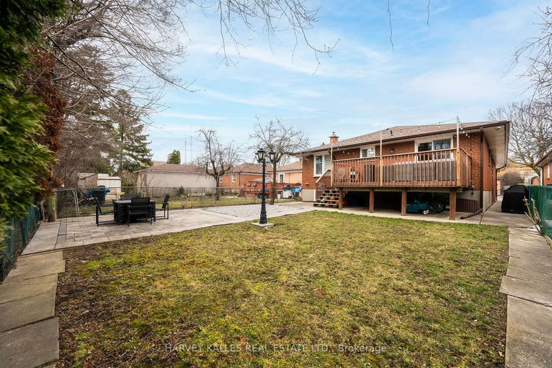 33 Madawaska Ave  Toronto, M2M 2R1 | Image 27