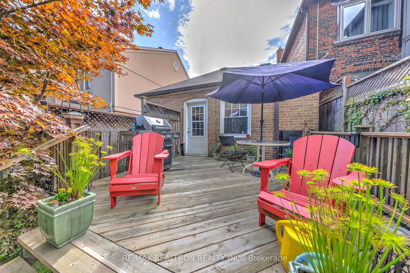 344 St Germain Ave  Toronto, M5M 1W5 | Image 16