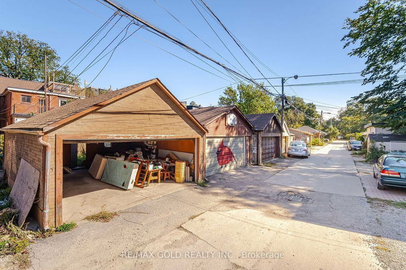 262 Havelock St  Toronto, M6H 3B9 | Image 18