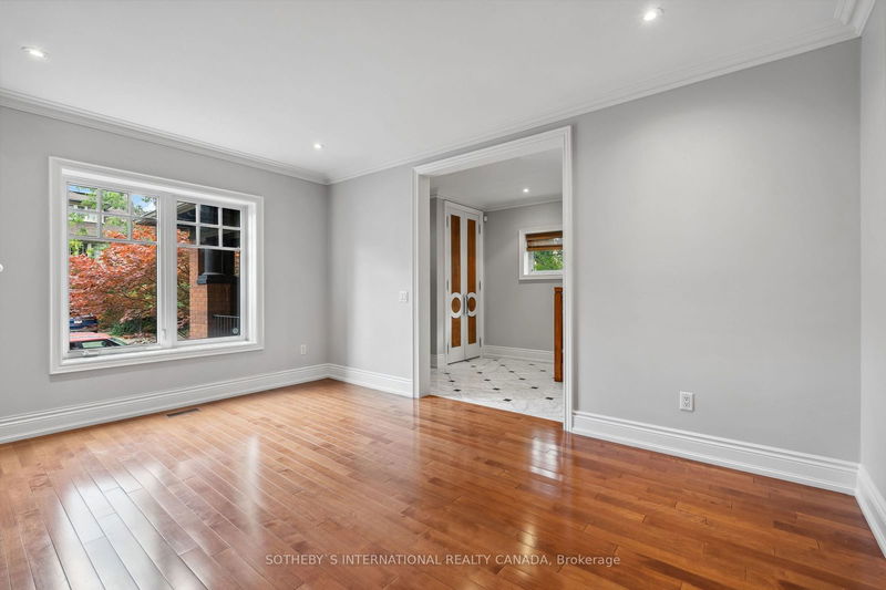 89 Bernard Ave  Toronto, M5R 1R8 | Image 11