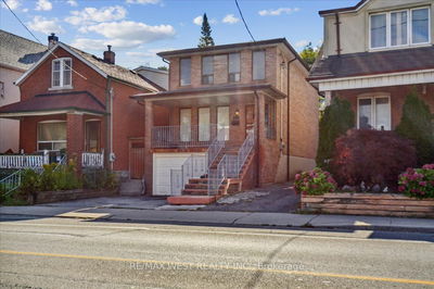 27 Rogers Rd  Toronto, M6E 1N5 | Image 1