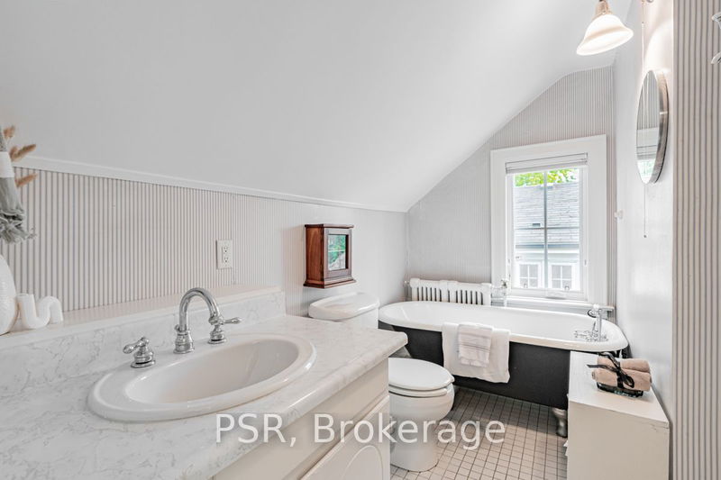 170 Strathallan Blvd  Toronto, M5N 1T1 | Image 12