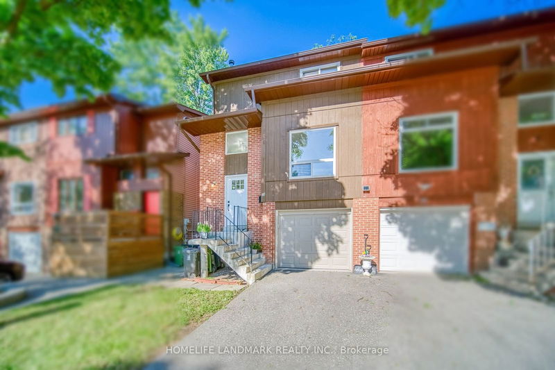 20 Boneset Rd  Toronto, M2J 4X4 | Image 2