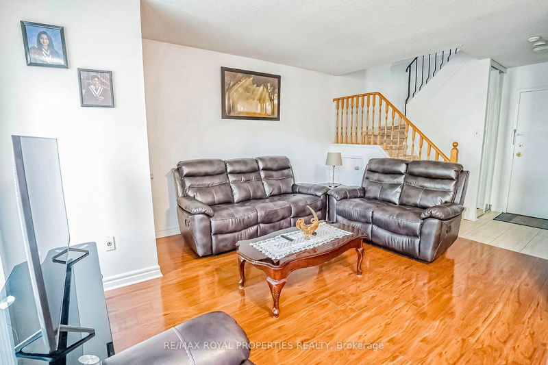  297 - 165 Cherokee Blvd  Toronto, M2J 4T7 | Image 11