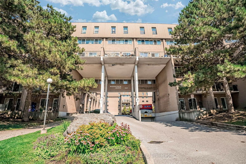  297 - 165 Cherokee Blvd  Toronto, M2J 4T7 | Image 2