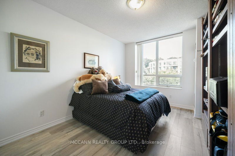  614 - 18 William Carson Cres  Toronto, M2P 2G6 | Image 23